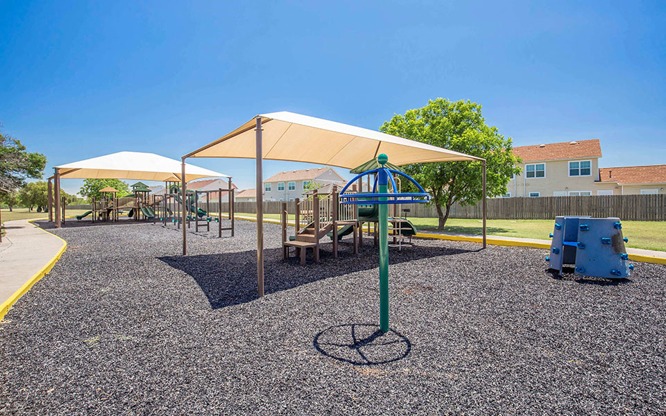 Dyess Family Homes Family Housing at Dyess AFB, TX Photos